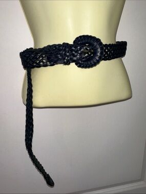 NWOT Vintage Dark Navy Woven Leather Round-Buckle Belt